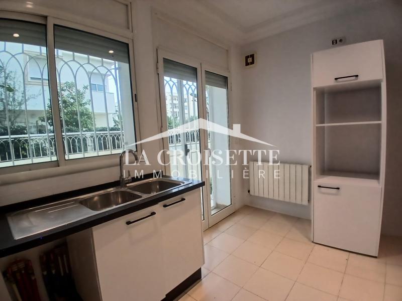 Triplex S+4 avec jardin à Ain Zaghouan Nord